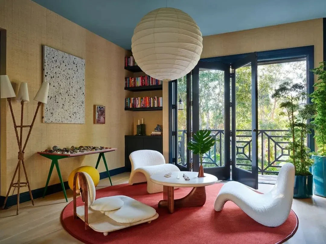 Eclectic Decor Collection: Playful Modernity in Luxury Living Spaces