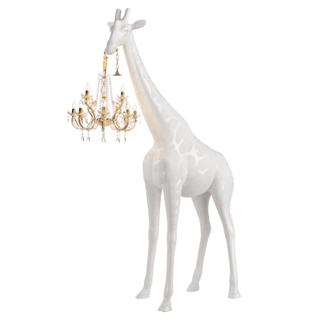 Giraffe Floor Lamp with Chandelier – Bold and Luxurious Statement Decor