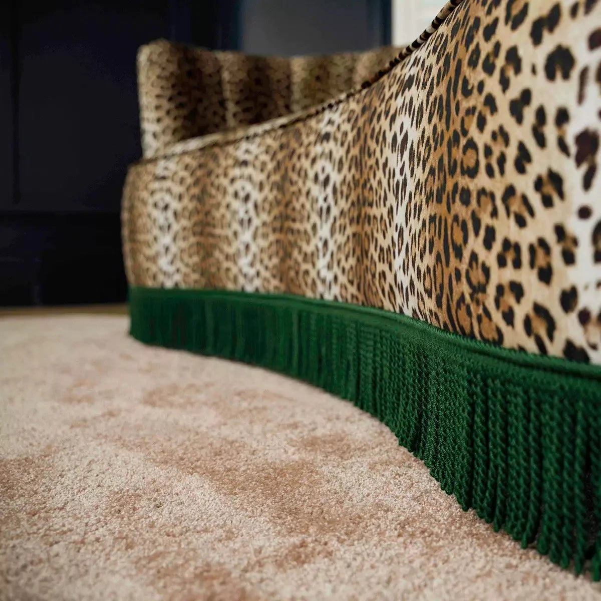 Leopard Jacquard Velvet Sofa | Hlm-cv210 - Art Deco - Eclectic - Modern