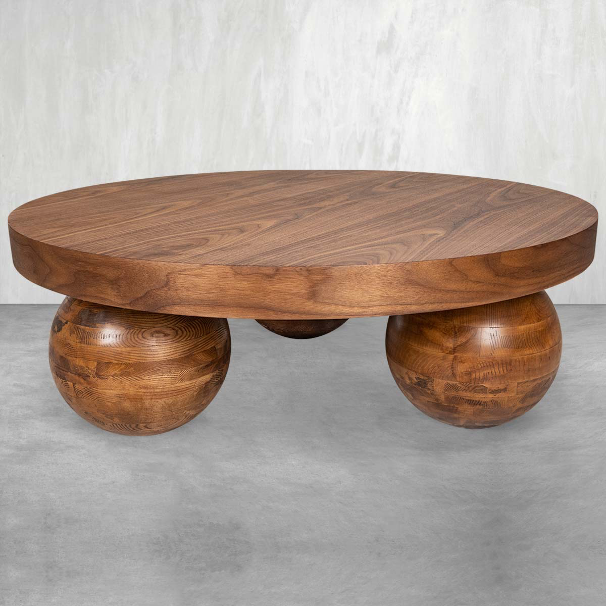 Solid Wood Round Coffee Table – with Ball Legs for Modern Luxury Living Rooms